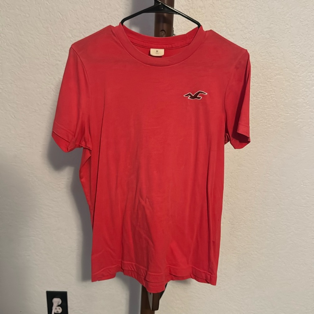Salmon/pink Hollister short sleeve